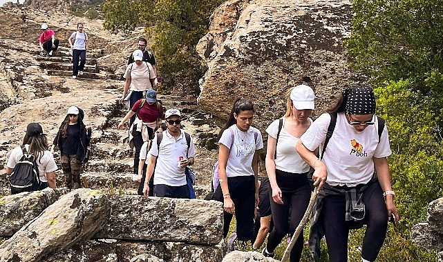  Çerçioğlu, 19 Mayıs Atatürk’ü Anma, Gençlik ve Spor Bayramı Kapsamında Aydınlı Gençler İçin Trekking Etkinliği Düzenledi