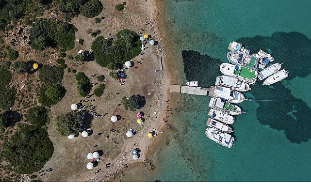  Çeşme’de unutulan Hıdırellez geleneği Yassıada’da yeniden yaşatıldı